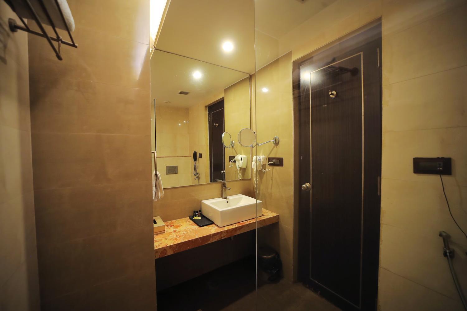 The Fortunaa Avenue By Mm Hotels Gwalior Exterior photo